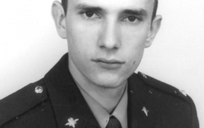 nadporučík Ing. Jaroslav Boháček (23. 10. 1977 - 9. 12. 2004)